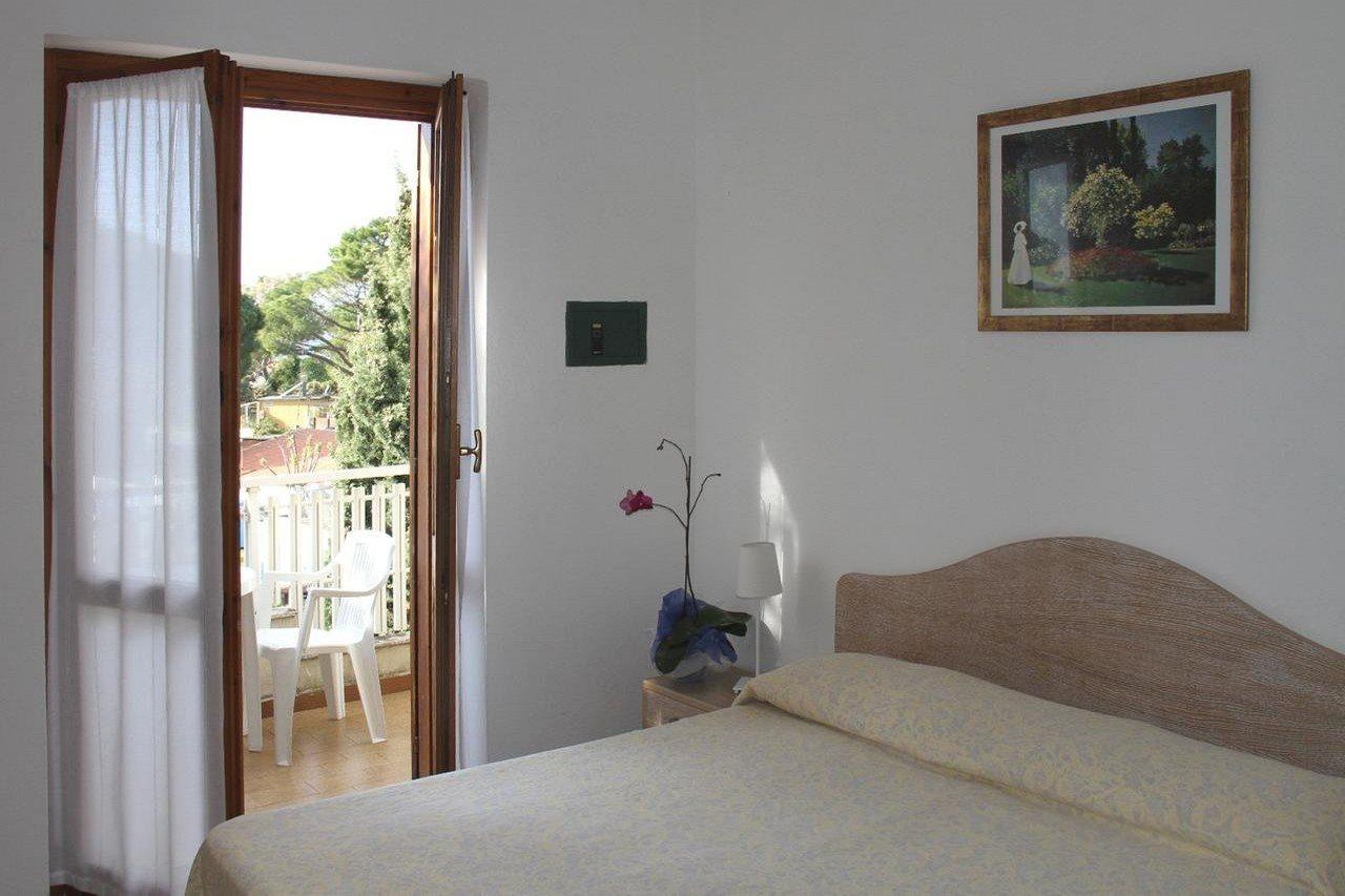 Residence Eucalipti Алгеро Екстериор снимка