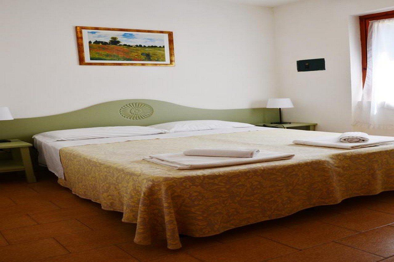 Residence Eucalipti Алгеро Екстериор снимка