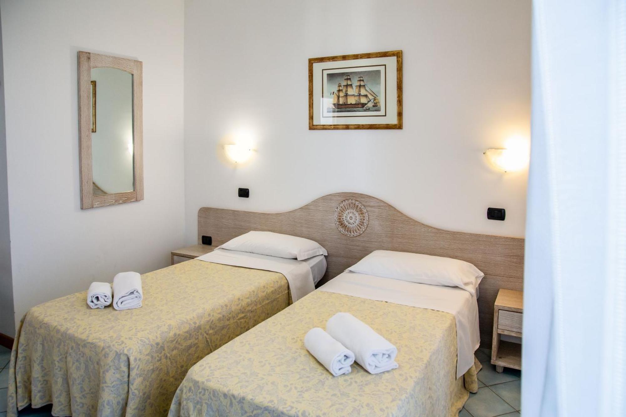 Residence Eucalipti Алгеро Екстериор снимка