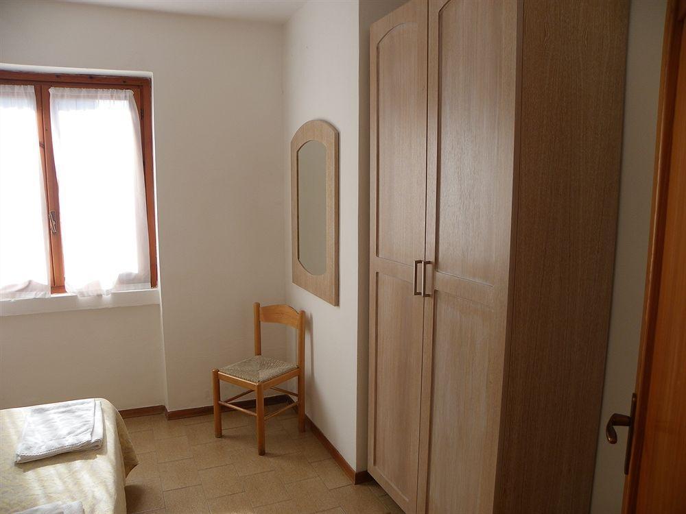 Residence Eucalipti Алгеро Екстериор снимка